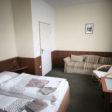 Pension Pod Šibeňákem Strmilov Bagian luar foto