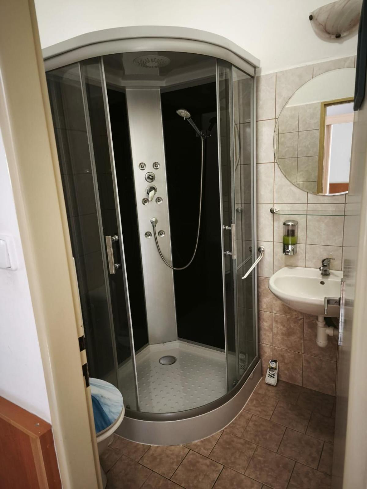 Pension Pod Šibeňákem Strmilov Bagian luar foto