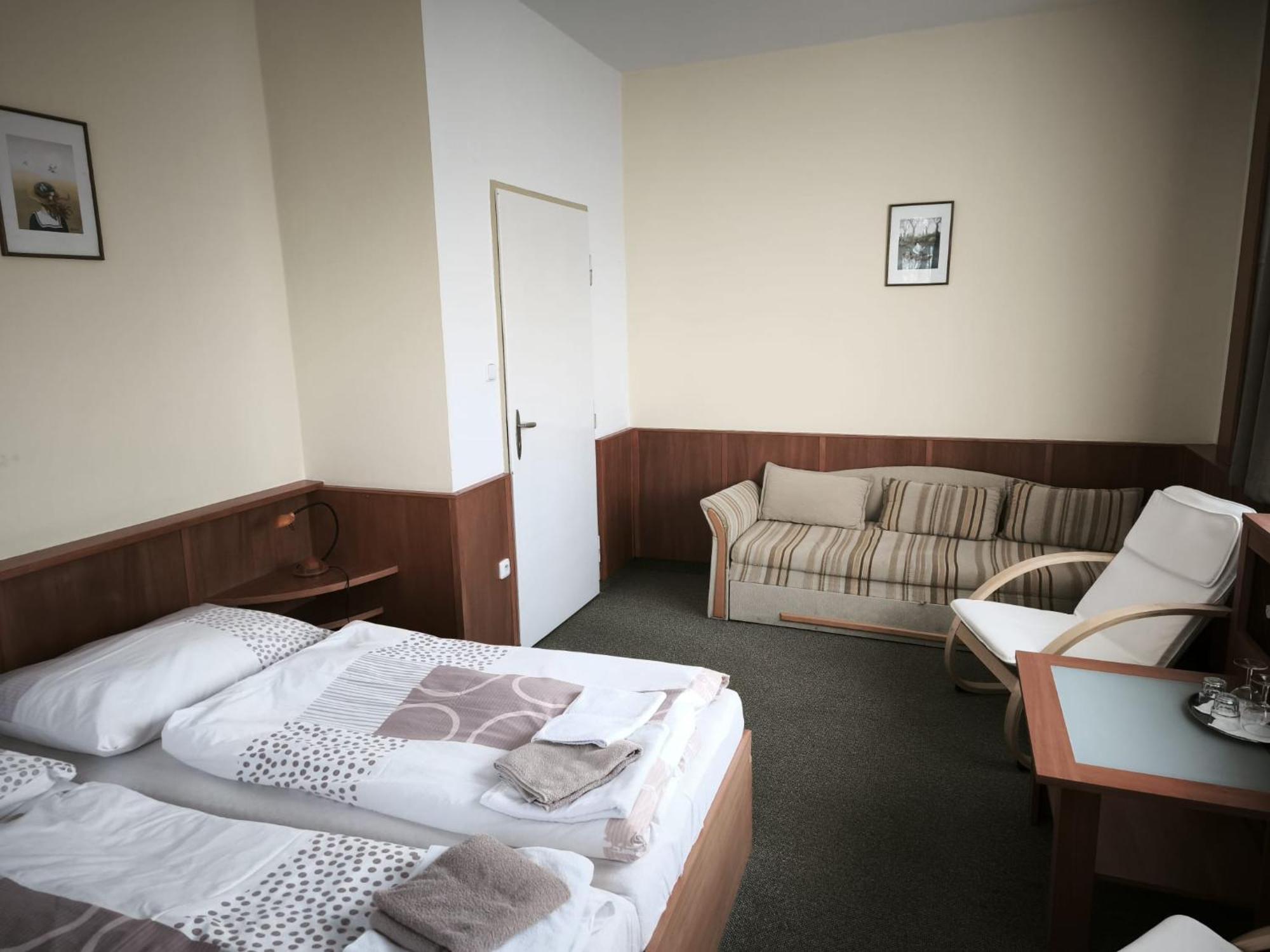 Pension Pod Šibeňákem Strmilov Bagian luar foto