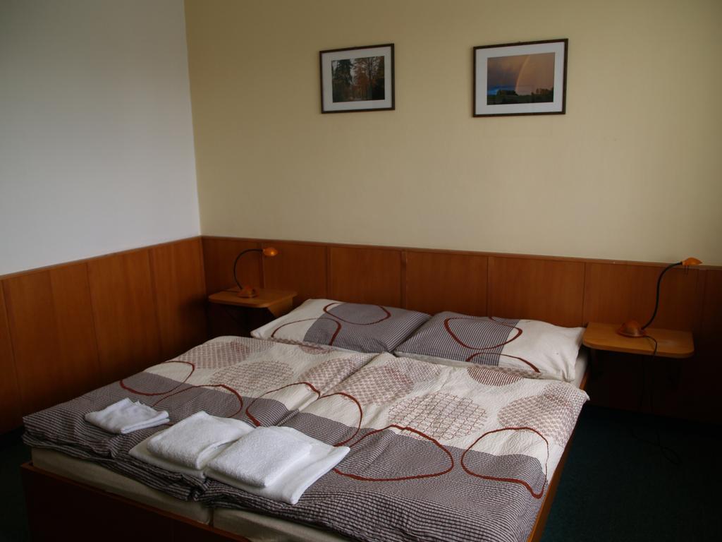 Pension Pod Šibeňákem Strmilov Bagian luar foto